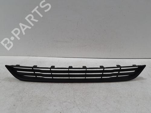 Used Grille Grille 32324382 32324382
