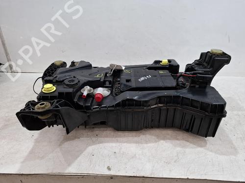 Used AdBlue tank AdBlue tank PEUGEOT 3008 II SUV (MC_, MR_, MJ_, M4_) 1.5 BlueHDi 130 (131 hp) 39531789 39531789