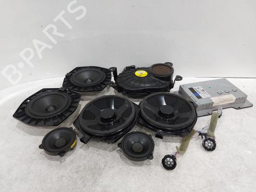 Used Speaker LAND ROVER DISCOVERY V (L462) 3.0 Td6 4x4 (258 hp) 26826002