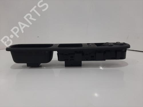 Used Right front window switch Right front window switch 29922992 29922992