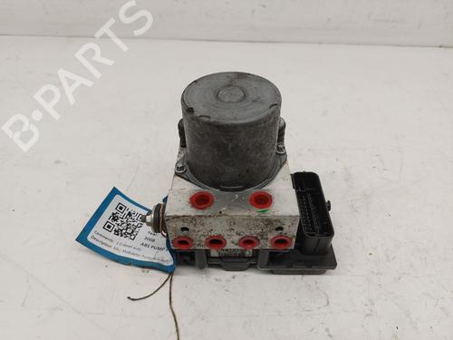Used ABS pump PEUGEOT 3008 I MPV (0U_) 2.0 HDi (163 hp) 26865057