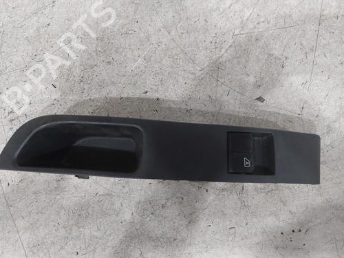 Used Switch NISSAN MICRA III (K12) 1.2 16V (80 hp) 26817750