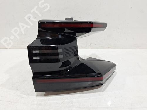 Used Right taillight Right taillight CITROËN C5 AIRCROSS (A_) 1.2 Hybrid 136 (ARHPYJ) (136 hp) 39622588 39622588