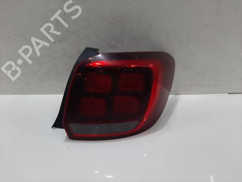 right-taillight-dacia-sandero-ii-2012-33124764 main image
