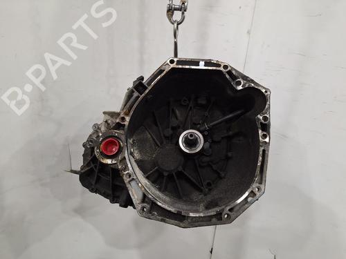 Gearkasse Gearkasse NISSAN JUKE (F15) 1.5 dCi (110 hp) 39655455 39655455