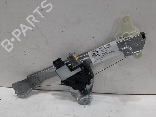 Rudehejsemekanisme venstre bagtil RENAULT ARKANA I (LCM_, LDN_) 1.3 TCe 140 (LDN0) (140 hp) 32324104