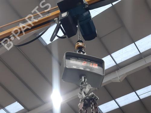 Right front steering knuckle JAGUAR I-PACE (X590) EV400 AWD | BP29945764M26 