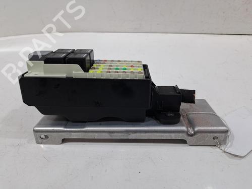 Fuse box LAND ROVER DISCOVERY V (L462) D350 MHEV 4x4 | BP31846359E1