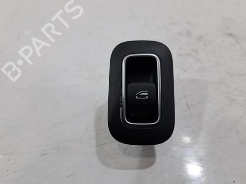Used Switch MERCEDES-BENZ CLA (C118) CLA 200 (118.387) (163 hp) 32757424