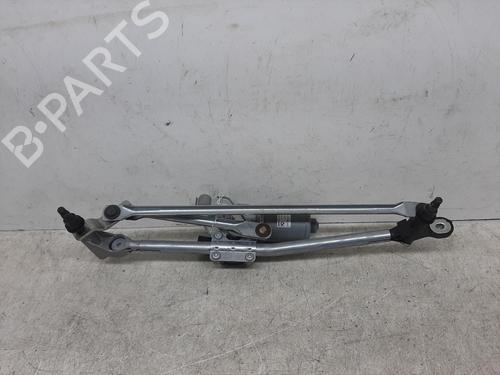 Used Front wiper motor BMW X1 (E84) xDrive 18 d (143 hp) 26778178