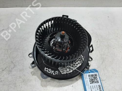Used Heater blower motor VW GOLF VIII (CD1, DA1) 1.5 TSI (150 hp) 30517386