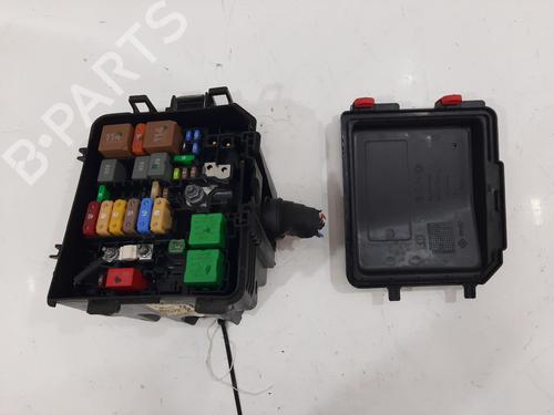Zekeringkast VAUXHALL CORSA Mk V (F) 1.2 (75 hp) 28275079