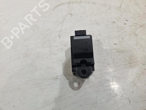 Used Left rear window switch Left rear window switch 32409518 32409518