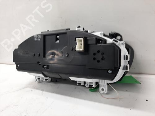 Instrument cluster VOLVO V40 Hatchback (525) T2 | BP26746439C47 
