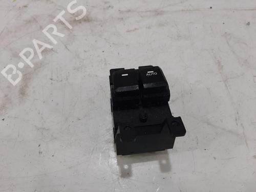 switch-hyundai-i20-ii-coupe-gb-2015-2016-2017-2018-2019-2020-2021-32239788 main image