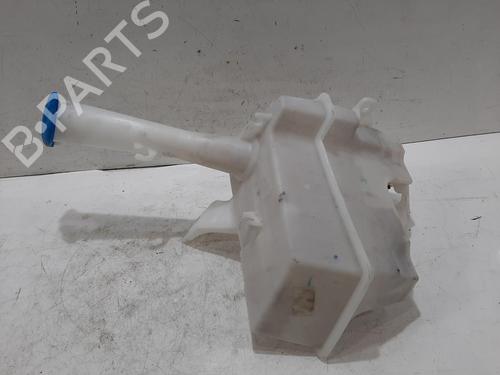 windscreen-washer-tank-hyundai-i20-ii-coupe-gb-2015-2016-2017-2018-2019-2020-2021-32215050 main image