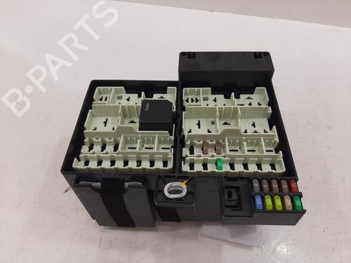 Used Fuse box Fuse box 34178896 34178896