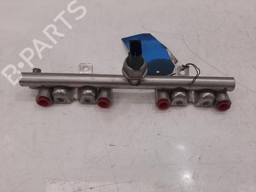 Used Injection rail Injection rail BMW 1 (F20) 116 i (136 hp) 33335927 33335927