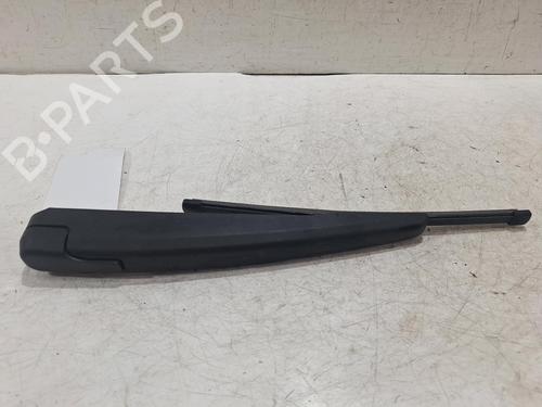Used Rear windshield wiper arm Rear windshield wiper arm 32448364 32448364