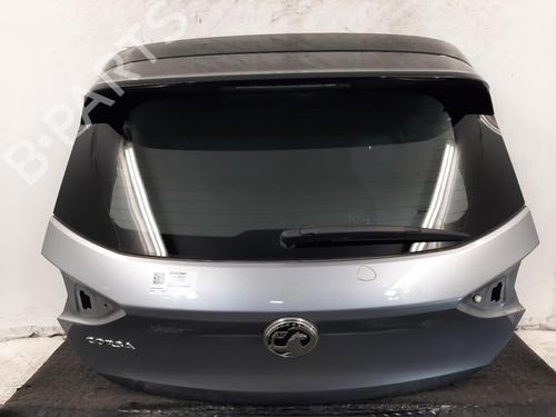 Używane Klapa tylna bagażnika VAUXHALL CORSA Mk V (F) 1.2 (131 hp) 30735680