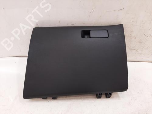 Used Glove box Glove box 37666600 37666600