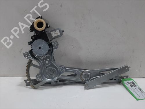 Used Front right window mechanism TOYOTA YARIS (_P13_) 1.3 (NSP130_, NSP130) (99 hp) 29581278