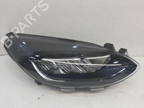 Lampa przednia prawa FORD FIESTA VII (HJ, HF) 1.0 EcoBoost mHEV ACTIVE 2600087