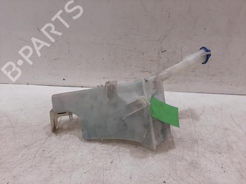windscreen-washer-tank-hyundai-i20-i-pb-pbt-2008-2009-2010-2011-2012-2013-2014-2015-37458455 main image
