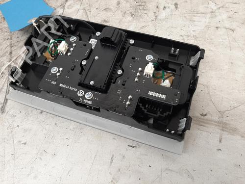 Interior roof light SKODA KAROQ (NU7, ND7) 1.5 TSI | BP30756086I8