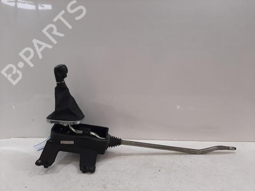 Used Gear lever Gear lever VAUXHALL CORSA Mk IV (E) (X15) 1.2 (69 hp) 34038448 34038448
