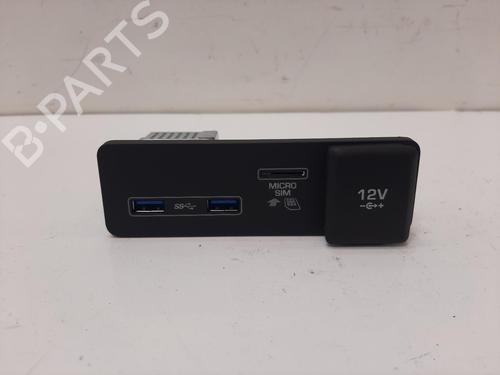 electronic-module-jaguar-i-pace-x590-2018-36810736 main image