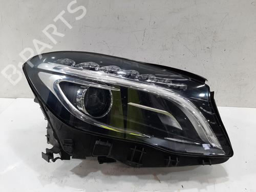 Used Right headlight Right headlight MERCEDES-BENZ GLA-CLASS (X156) GLA 220 CDI 4-matic (156.905) (170 hp) 33720625 33720625
