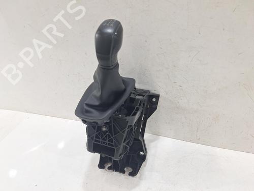 Used Gear lever VAUXHALL COMBO Mk IV (E) Box Body/MPV (K9) 1.5 D (102 hp) 31088947