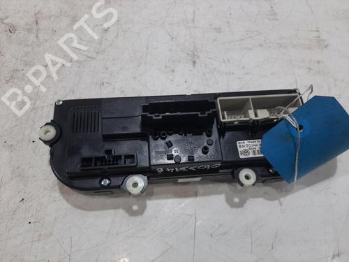 AC-Styringsenhed/Manøvreenhed VW GOLF VI (5K1) 1.6 TDI | BP30496445I5 