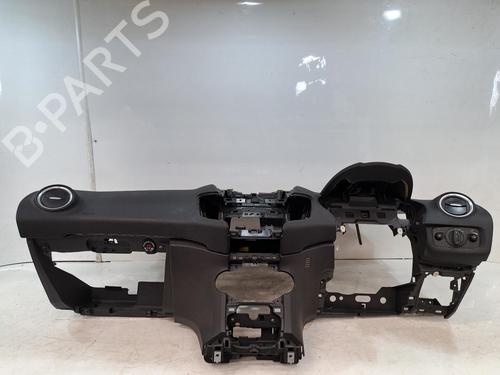 Used Dashboard Dashboard 38158189 38158189