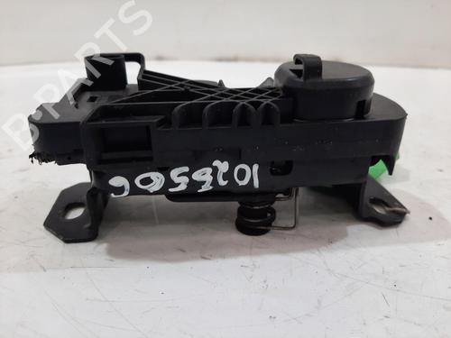Hood lock MERCEDES-BENZ GLA-CLASS (X156) GLA 220 CDI 4-matic (156.905) | BP29496269C133 
