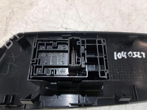 Switch TOYOTA C-HR (_X1_) 1.8 Hybrid (ZYX10_, ZYX11_, ZYX10R, ZYX11R) | BP31978181I30