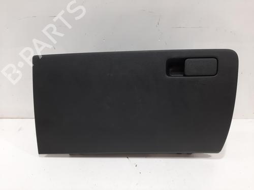 Used Glove box Glove box 37433472 37433472