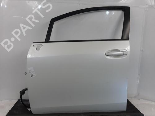 Used Left front door TOYOTA VERSO (_R2_) 1.6 D4-D (WAR20_) (112 hp) 26871047