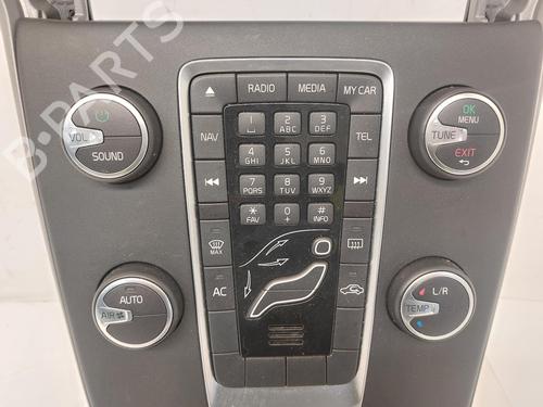 Radio VOLVO V40 Hatchback (525) D2 | BP26847119E6 