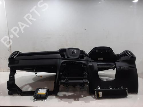 Used Airbag Kit VOLVO XC40 (536) T3 (163 hp) 31246805