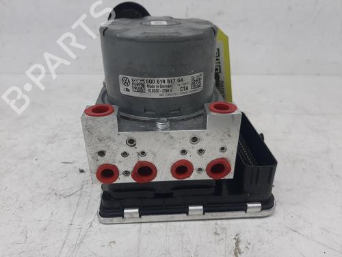 Used ABS pump VW T-ROC (A11, D11) 1.0 TSI (110 hp) 26855023