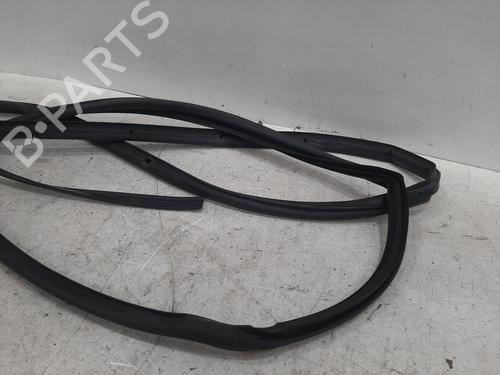 Rubber door seal FORD FIESTA VI (CB1, CCN) 1.6 Ti | BP26846411C142 