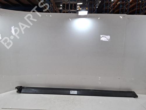 Used Left sideskirt Left sideskirt 38158222 38158222