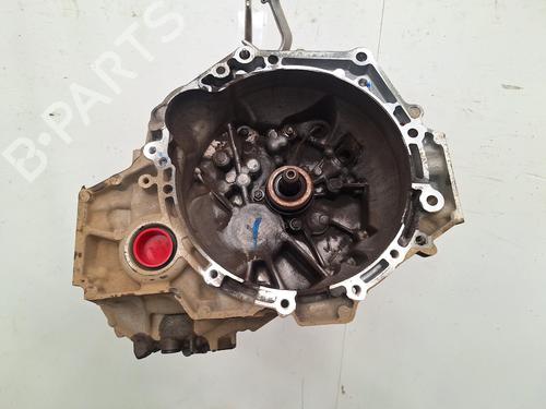 Used Gearbox Gearbox TOYOTA YARIS (_P13_) 1.3 (NSP130_, NSP130) (99 hp) 36506281 36506281