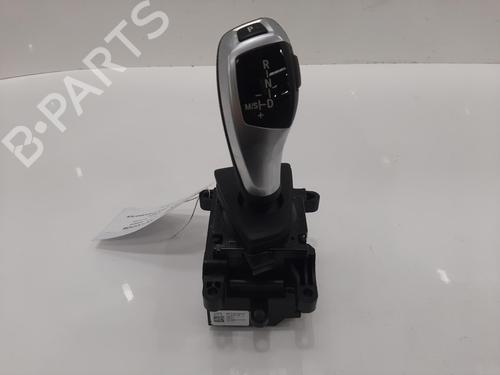 Used Gear lever BMW 3 (F30, F80) 330 e (252 hp) 26826437