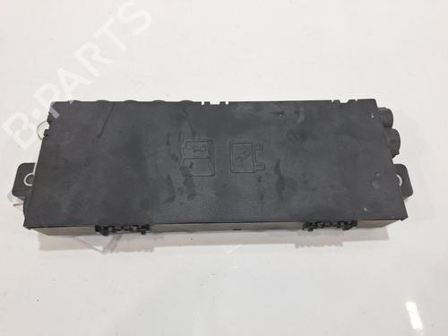 Used Fuse box JAGUAR I-PACE (X590) EV400 AWD (400 hp) 27408562
