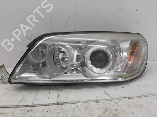 Used Left headlight CHEVROLET CAPTIVA (C100, C140) 2.0 D 4WD (150 hp) 26852675