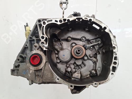 gearbox-dacia-duster-hs_-2010-2011-2012-2013-2014-2015-2016-2017-2018-36966651 main image