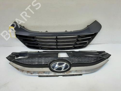 Used Grille HYUNDAI ix35 (LM, EL, ELH) 1.7 CRDi (116 hp) 26765815